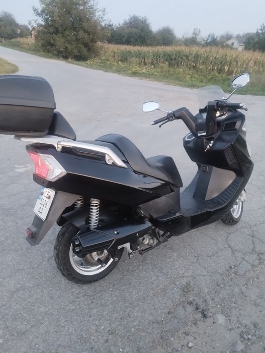 Скутер Delim 250 s2