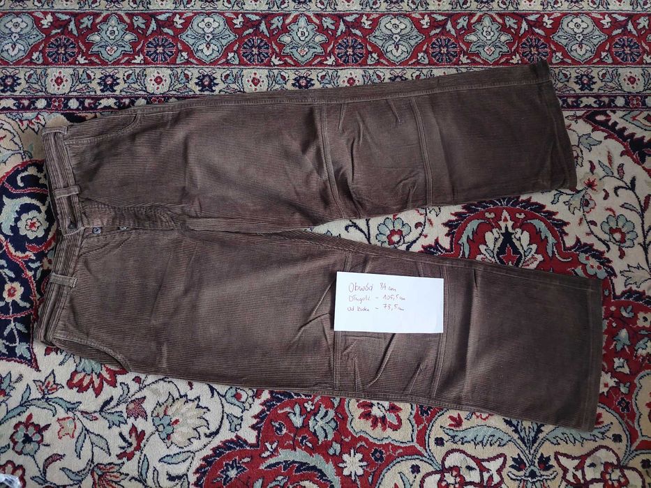 Spodnie męskie - obwód 84 cm.