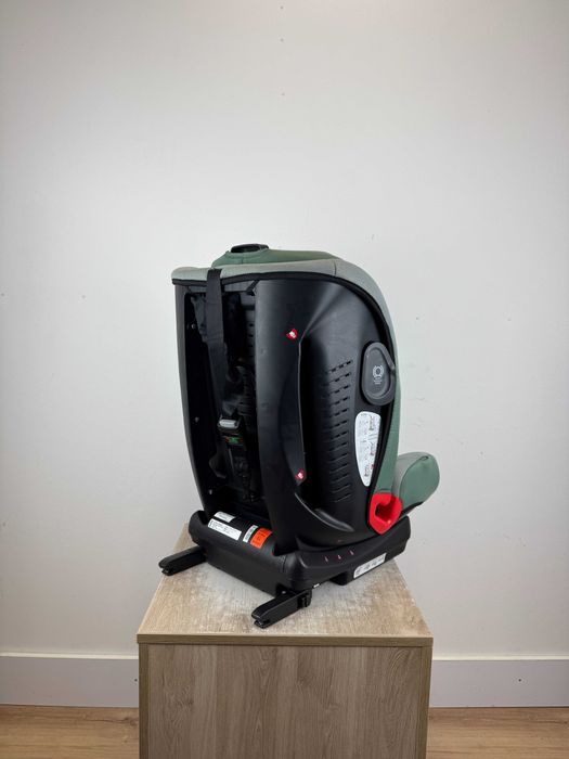 Fotelik samochodowy Joie Bold R 9-36kg