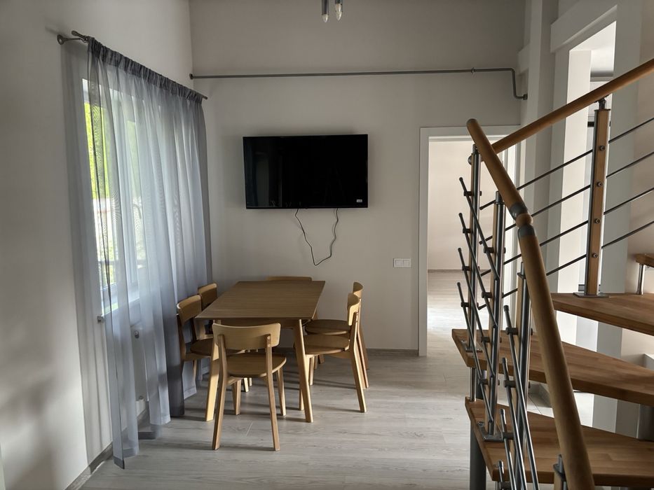 Оренда сучасного тауна в Гнідині . М. Бориспільська