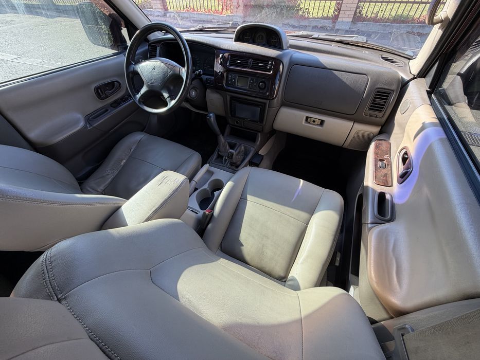 Продам Mitsubishi Pajero Sport 2005 3.0 газ/бензин рідний пробіг гарний стан!