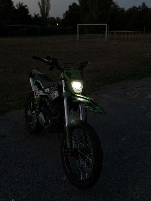 Мотоцикл KOVI JNC 300