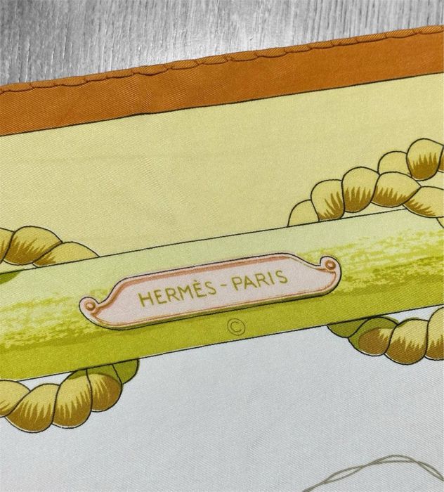 Шелковый платок hermes