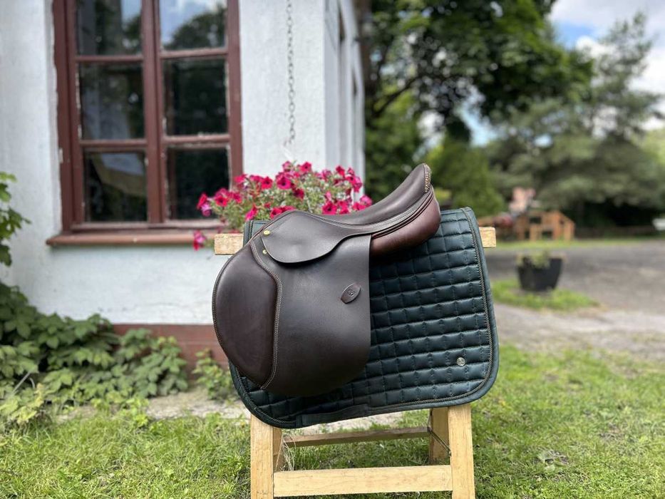 Siodło skokowe Acavallo Veneziano 17,5 na wełnie, nowe na gwarancji