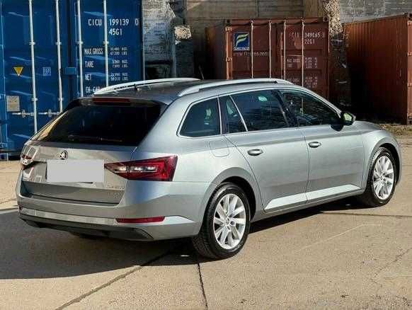 Sprzedam Skodę Superb 4x4