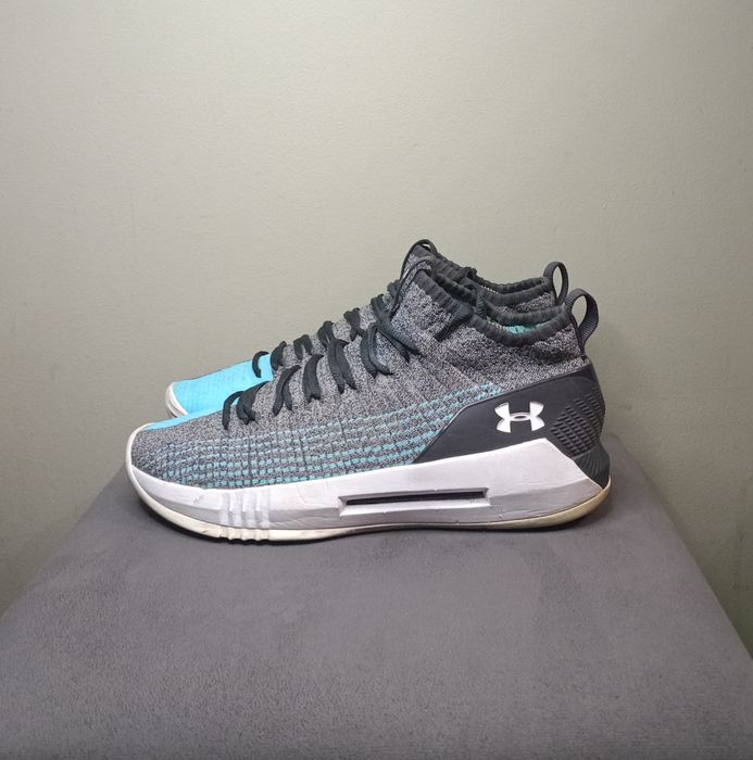 Under Armour, rozmiar 44.