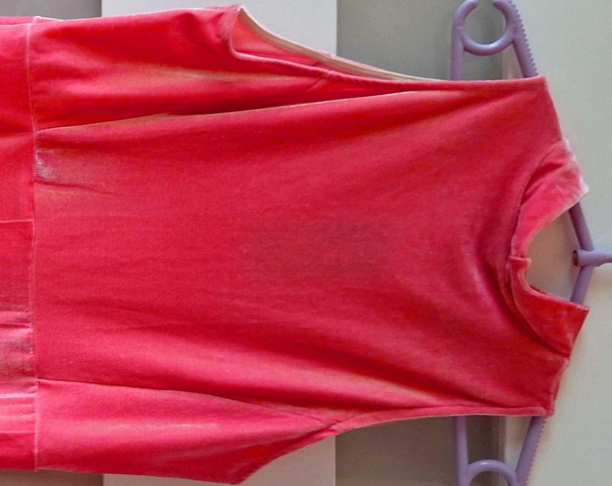 Różowa welurowa sukienka MARVA