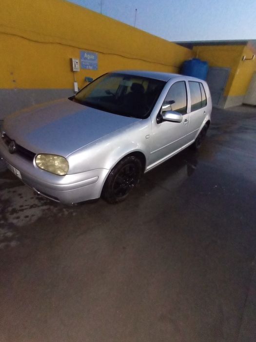Volkswagen Golf — fotografia 4
