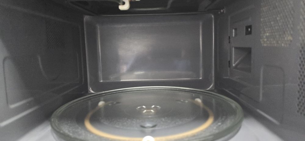 MICROONDAS /GILL  da marca ORIMA  usado mas a funcionar perfeitamente