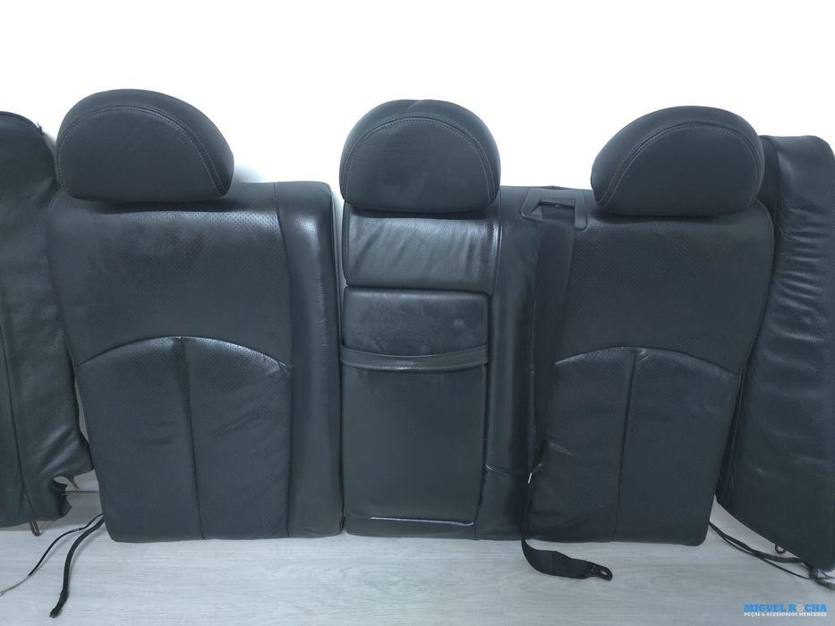 Conjunto de bancos e quartelas couro  com airbag Mercedes W211 Sedan