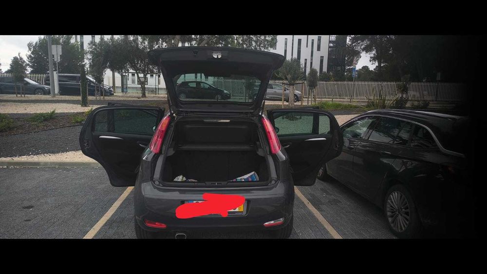 Fiat Punto de Janeiro 2017 com apenas 45800Kms