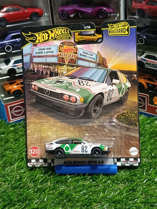 Hot Wheels Alfa Romeo GTV6 3.0
