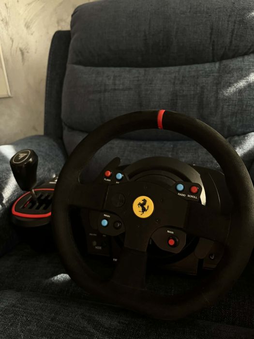 Kierownica thrustmaster T300 alcantara edytion