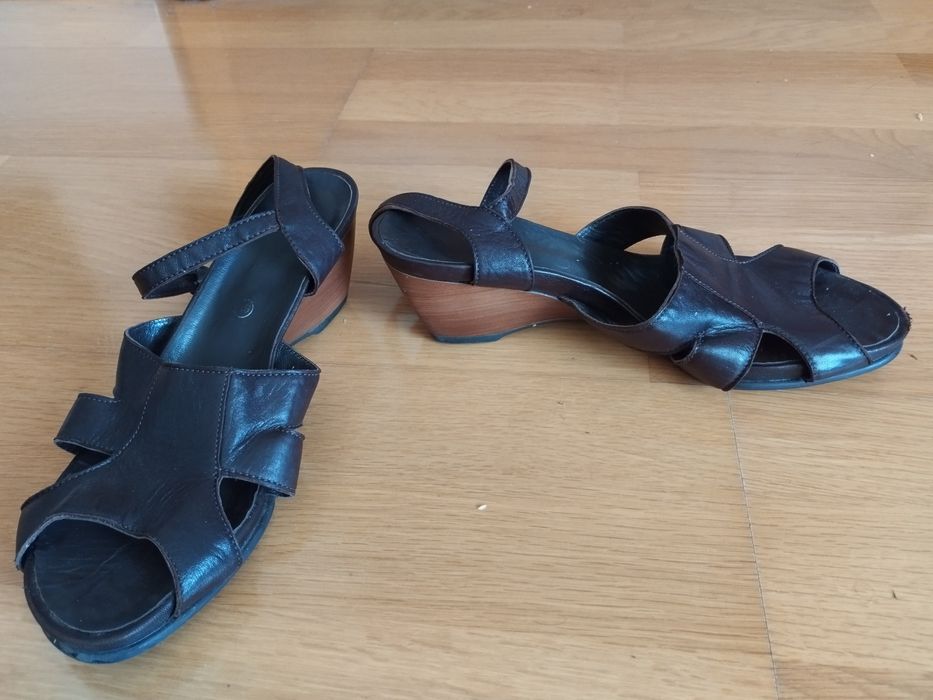 Sandálias castanhas Camport 38