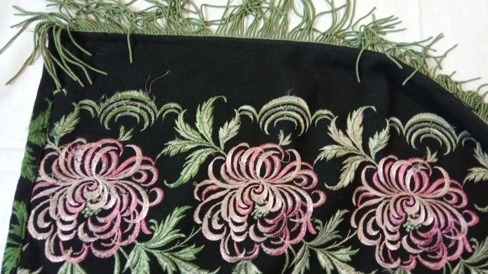 Шторы вышитые шерсть