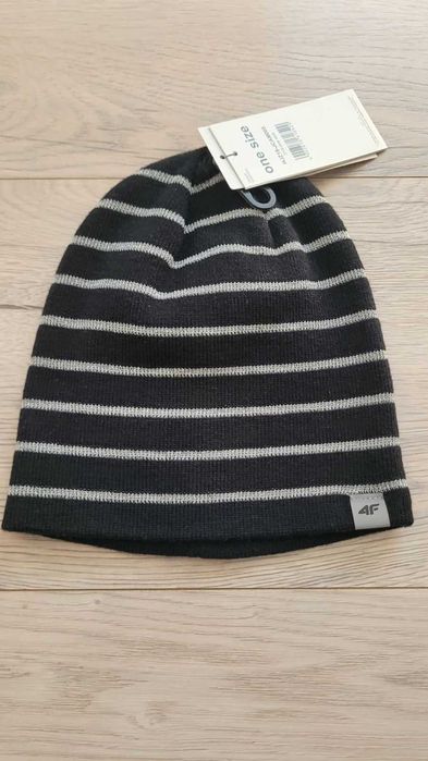 Новая шапка 4F для мальчика размер 54-56см