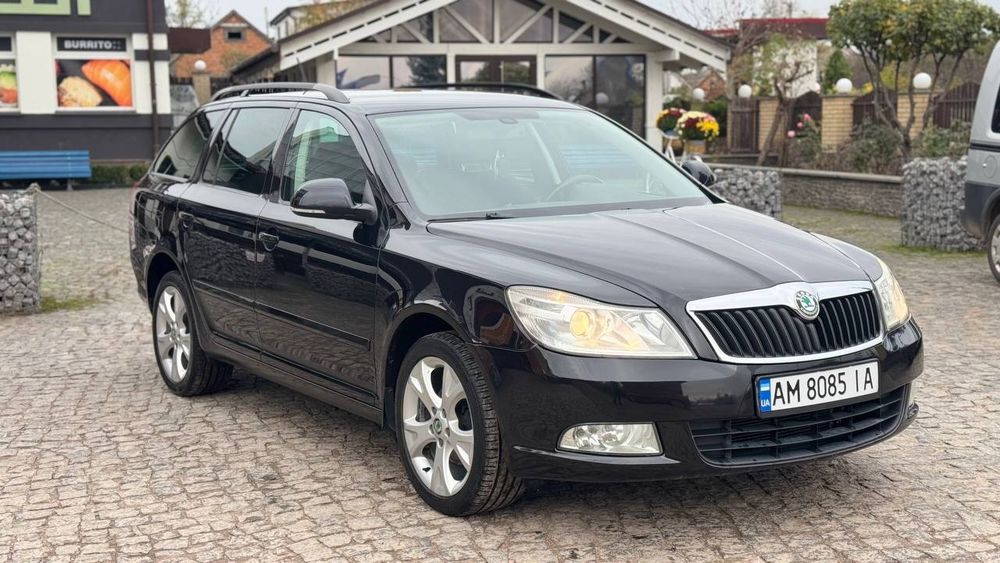 Продам авто SKODA