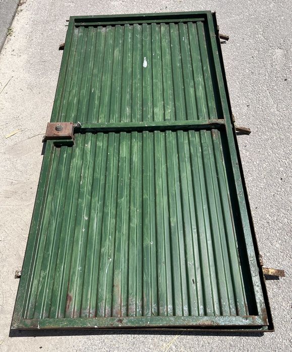 Portão/ Porta em Chapa (L90cm x A180cm)