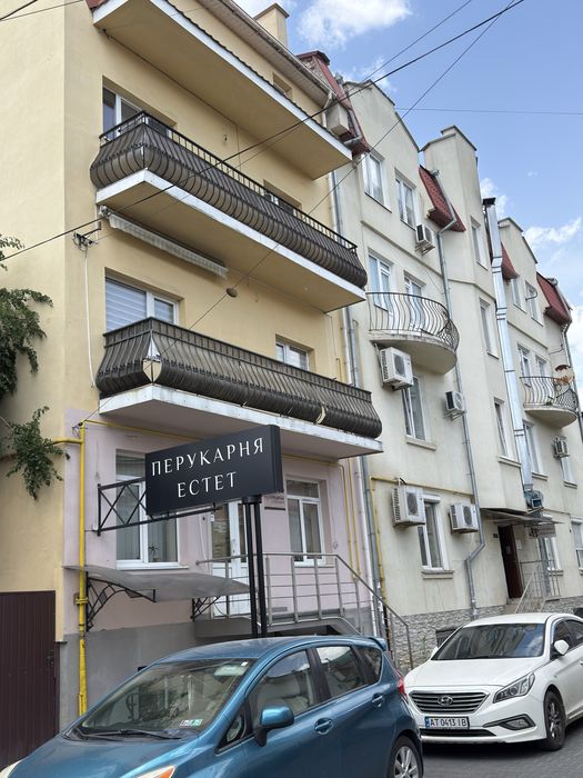 Продаж великої 3 кімнатної квартир. Вул Грюнвальдська