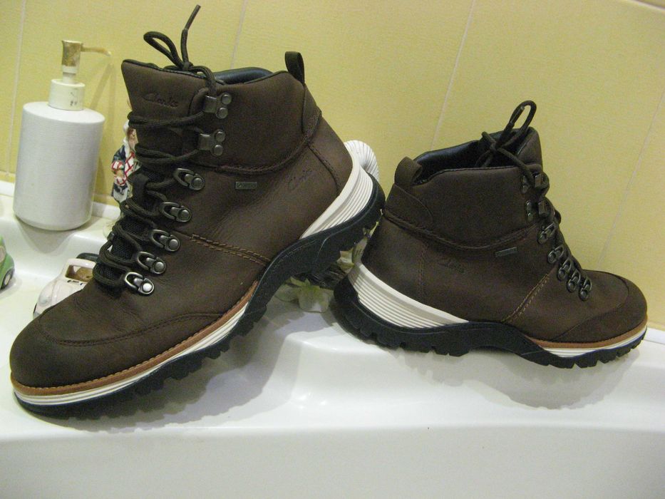 Ботинки на мембране Gore-Tex 43