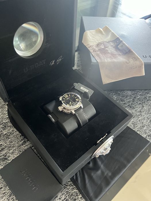 Zegarek U-boat 8050 GMT tungsten wolfram tungsteno tag omega panerai