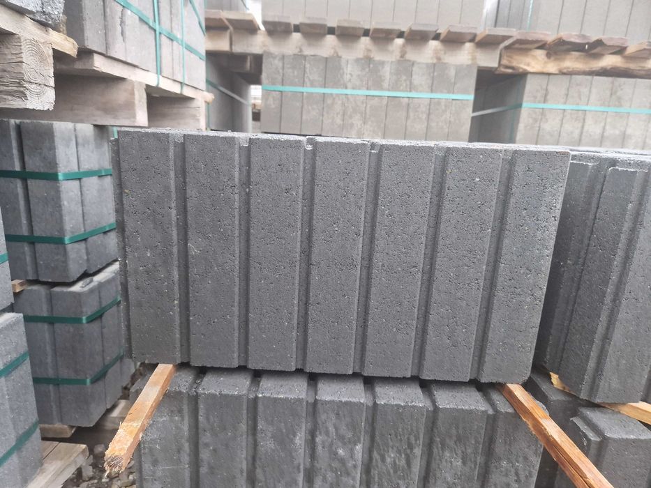 Obrzeże Palisadowe Palinea Grafit Promocja Krawężnik II gatunek