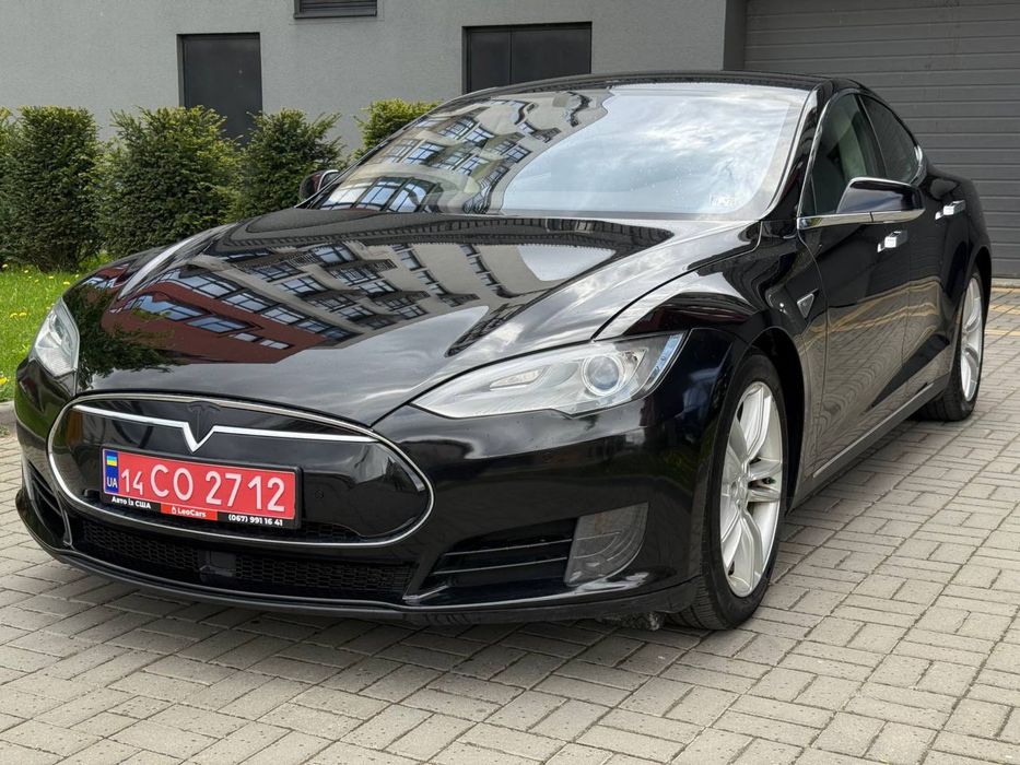 2015 Tesla model S 70D