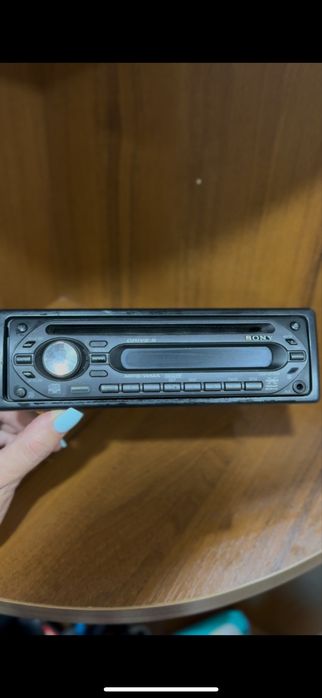 автомобільна магнітола SONY