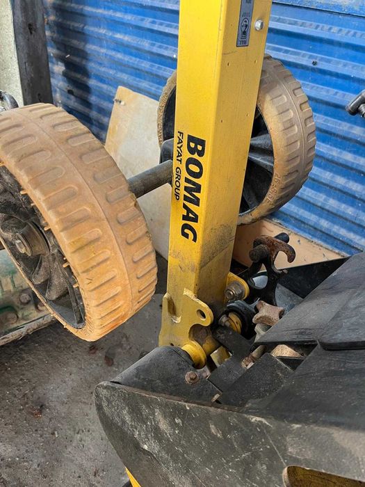 Zagęszczarka rewersyjna Bomag BPR 35/60 D