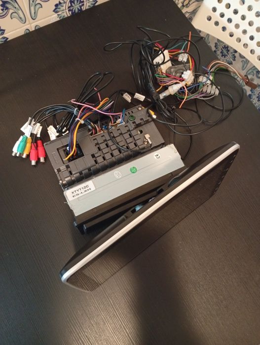 Vendo radio para o carro