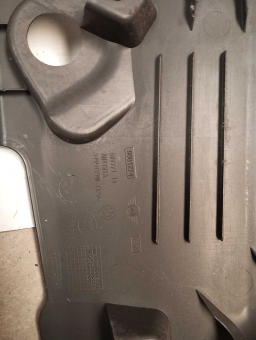 Plásticos e Acabamentos Interiores Mini Cooper Countryman ALL4