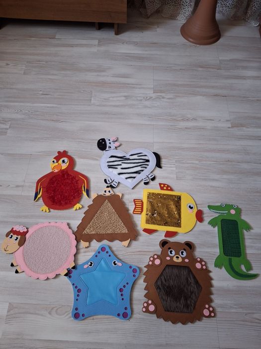 Сенсорні тактильні килимки та сенсорні блоки Tooky Toy.