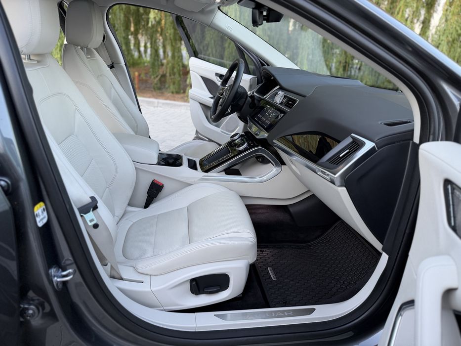 Продам авто jaguar i-pace