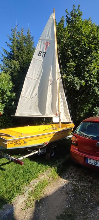 Żaglówka flying fisch plus przyczepą podlodziowa z pełną dokumentacją