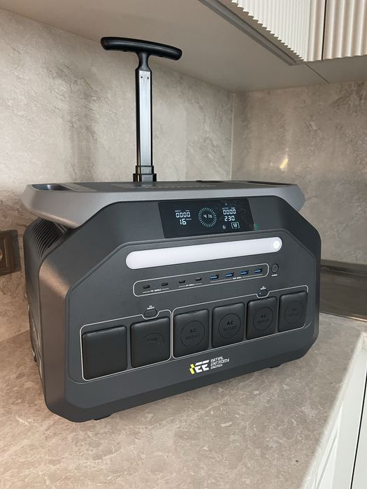 Зарядна станці потужна Екофлоу Ecoflow краща 6400w 2048 lifepo4