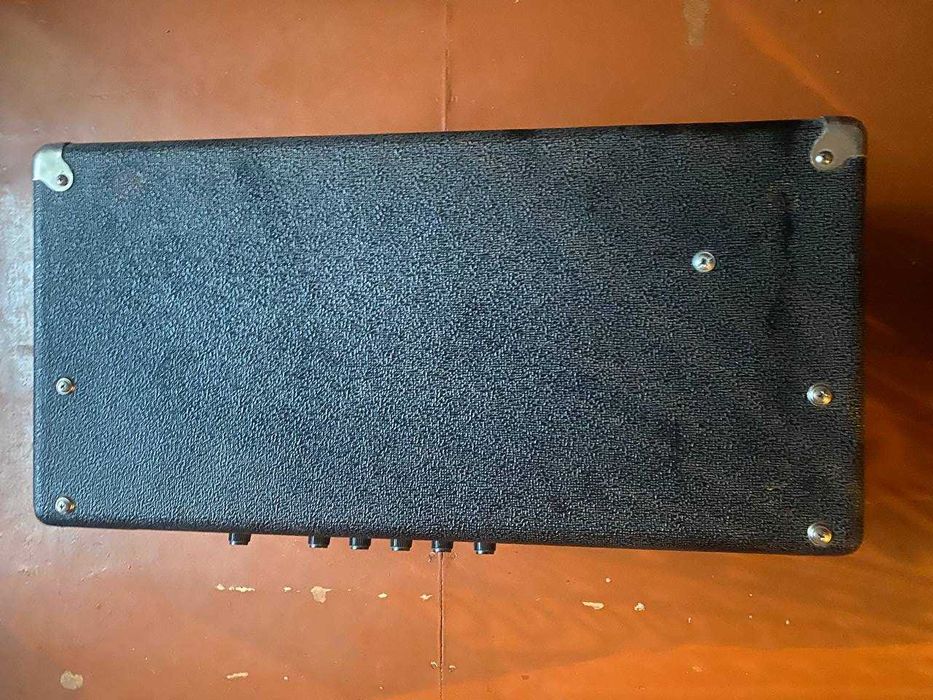 Бас голова AMPEG SVT-CL