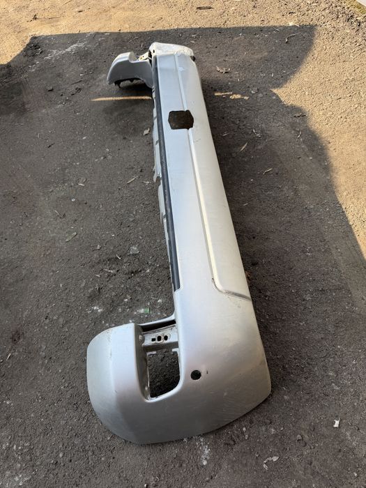 Задний бампер оригинал land cruiser Prado 120