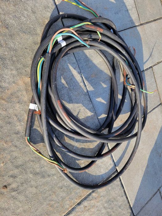 Kabel h07 3x2,5  3mb