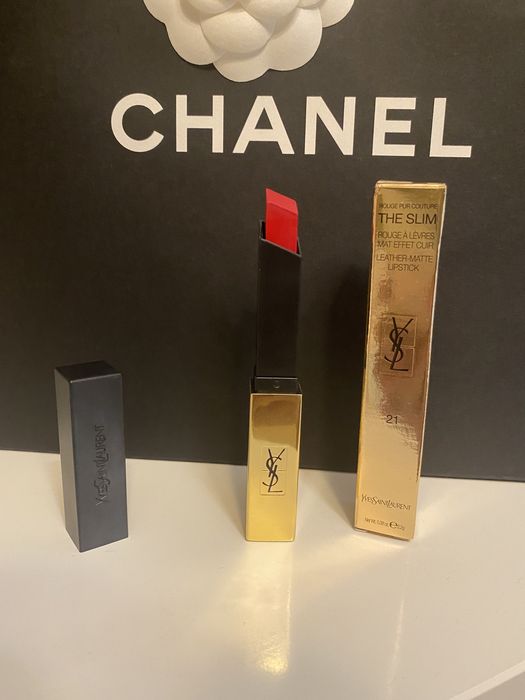 Pomadka Yves Saint Laurent YSL