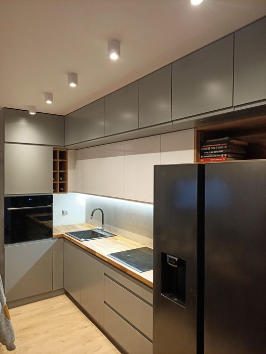 Meble kuchenne i zabudowy na wymiar