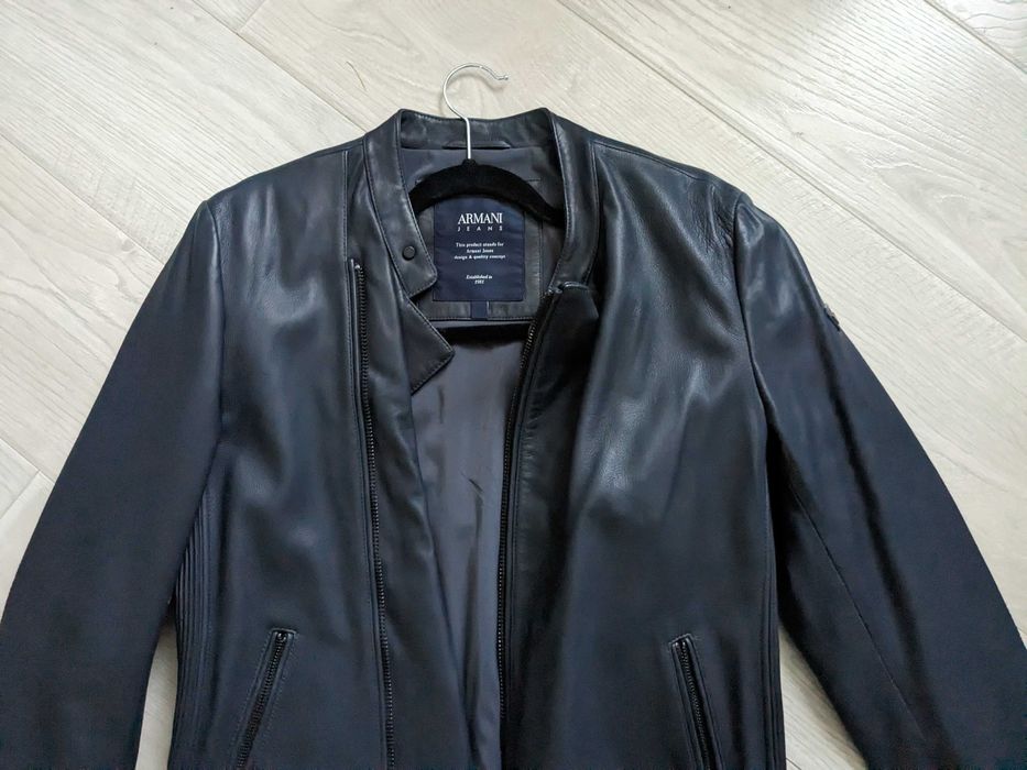 Armani нова шкіряна куртка (чоловіча)