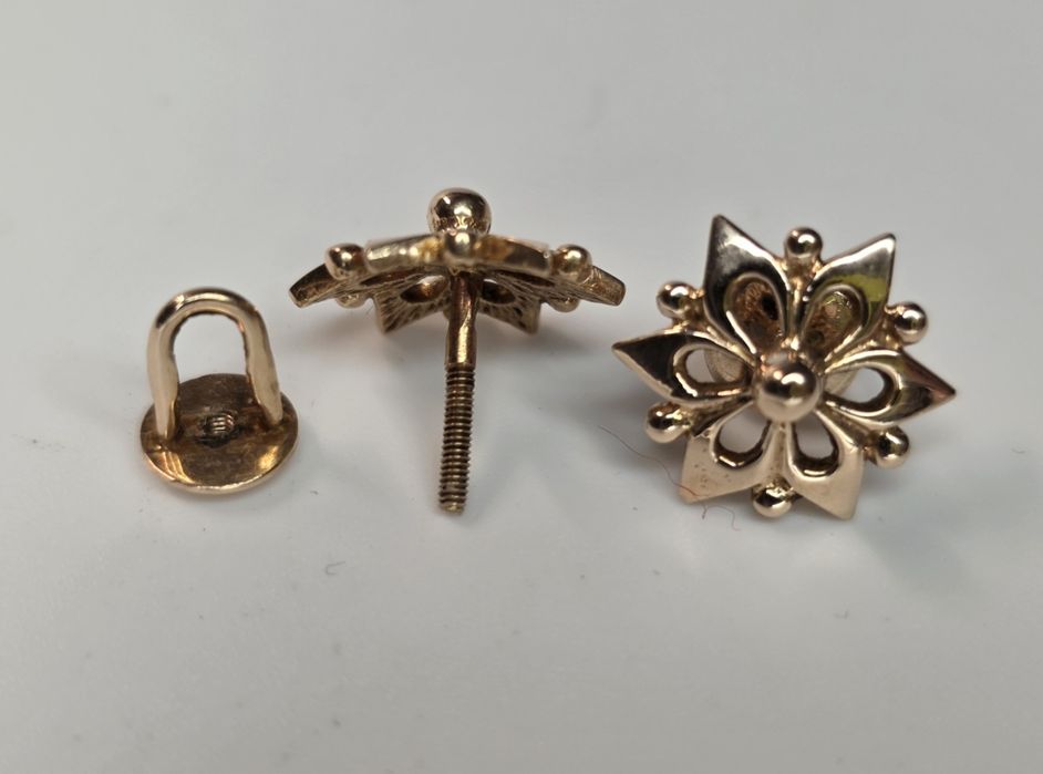 Золотые серьги  ссср