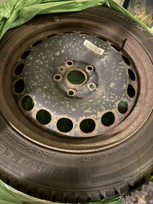 Felgi stalowe z oponami 4sztuki Volkswagen Passat