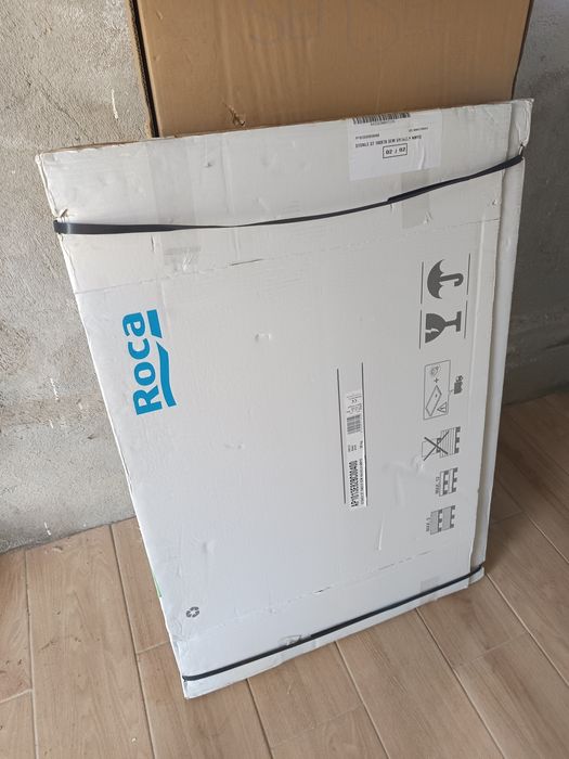 Vendo conjunto Base e cabine duche em caixa