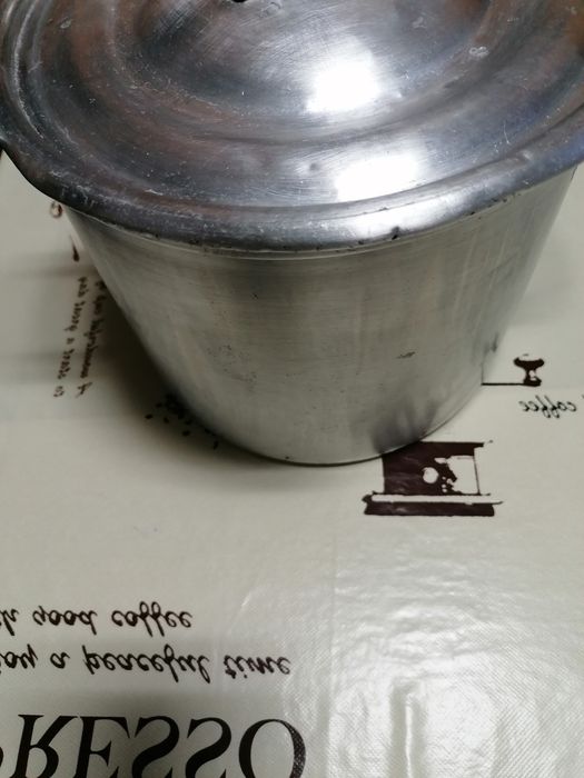 Panela de alumínio fundido  Tam. 22