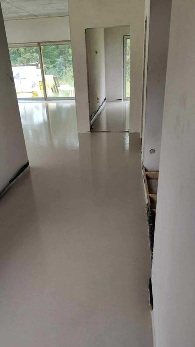 Wylewka anhydrytowa idealna na Twoje ogrzewanie podłogowe