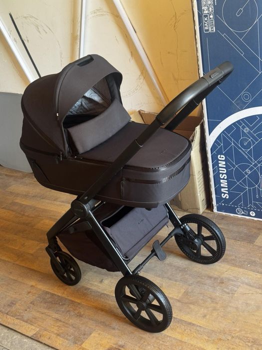 Коляска Carrello Omega