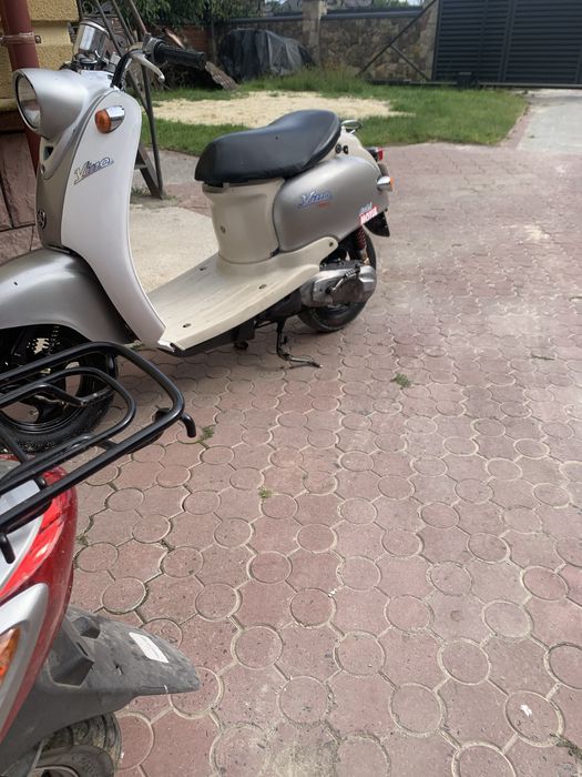 Продам скутер ямаха віно 2т їде бодро