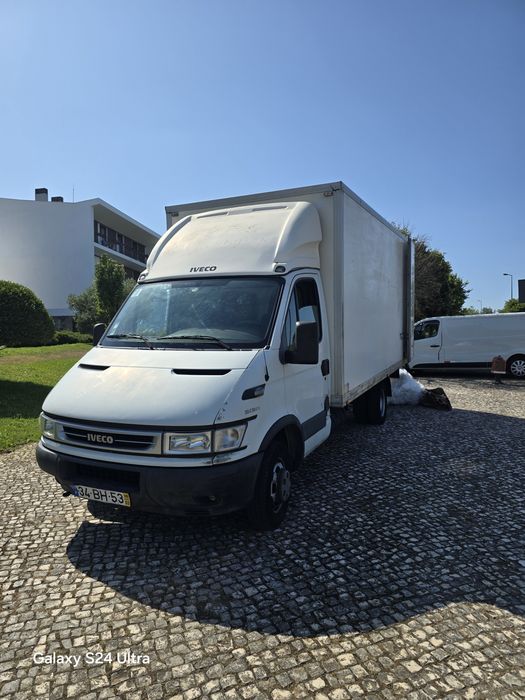 Iveco contentor 3512