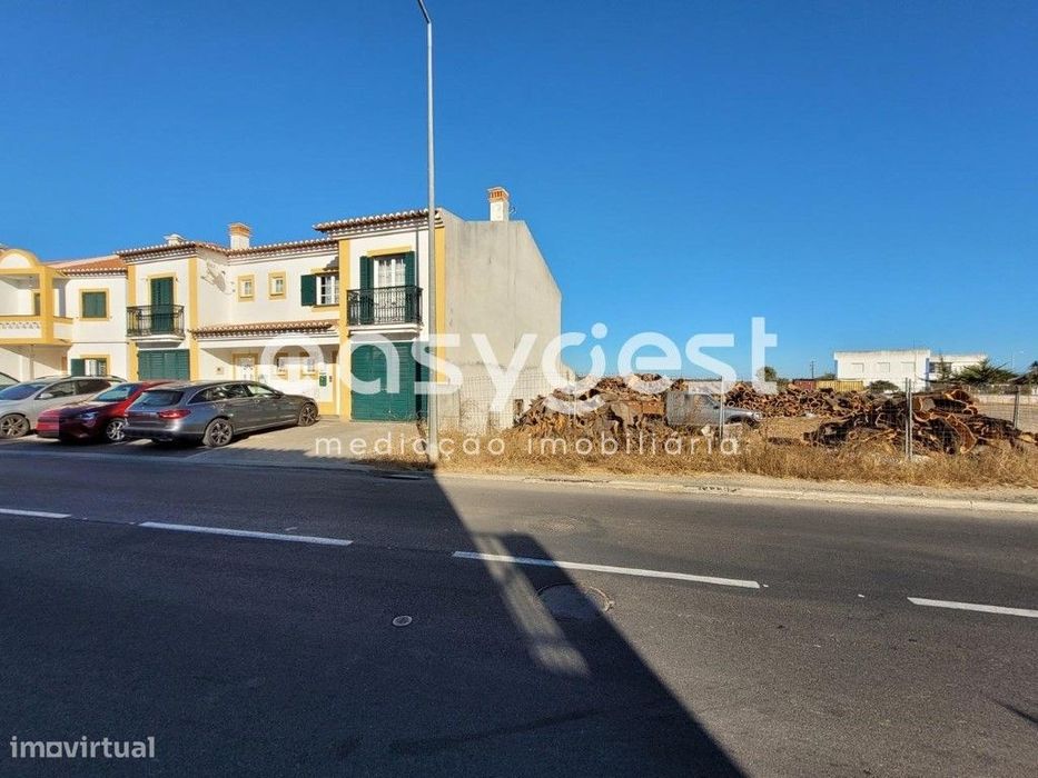 Terreno urbano para construção localizado na vila de Odemira